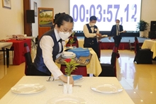 Nhu cầu tìm việc nhà hàng - khách sạn tăng mạnh